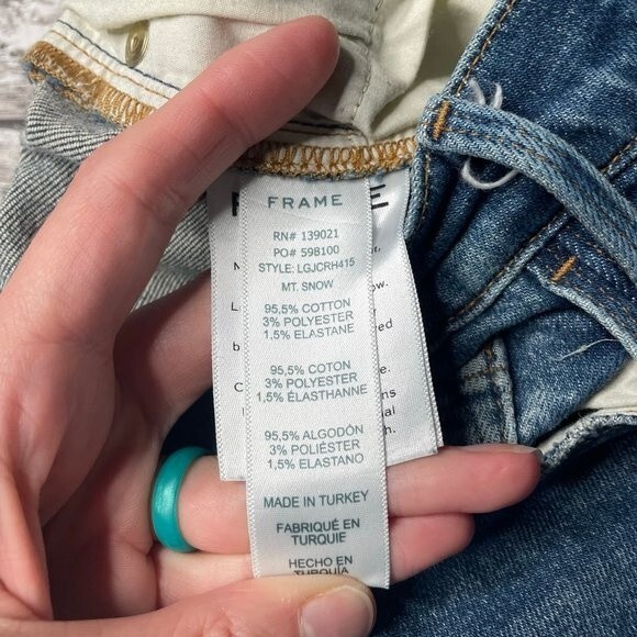 Frame Denim Le Garcon Crop Jeans Mt. Snow Medium Blue Size 26 Pockets Ankle Zip - Picture 9 of 12